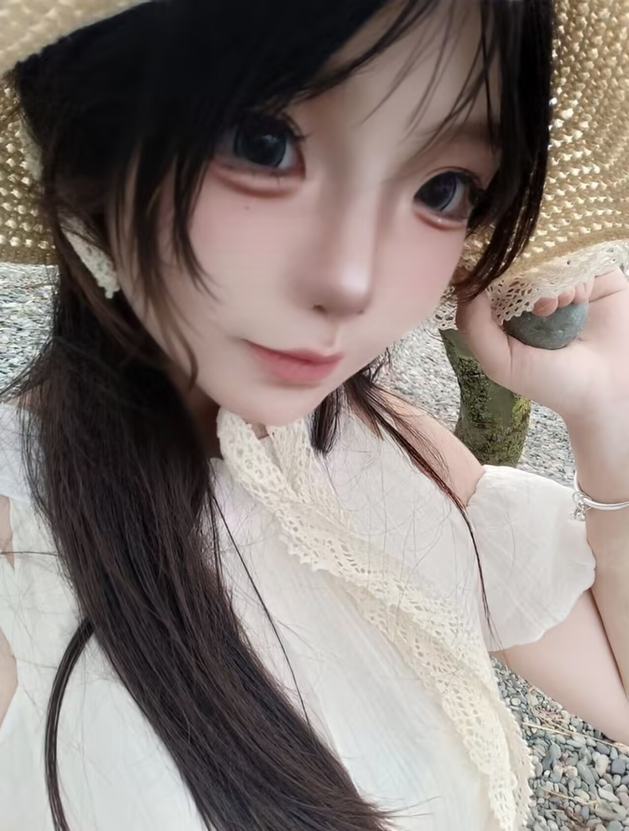 23岁女学生告77岁糖爹，索要天价供养费